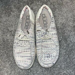 Women’s hey dudes size 11